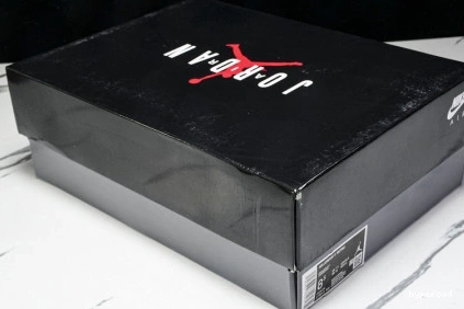 Hyperoad Air 11 Jordan 0823